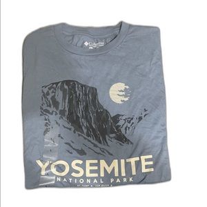 Columbia Yosemite National Park Shirt (L)